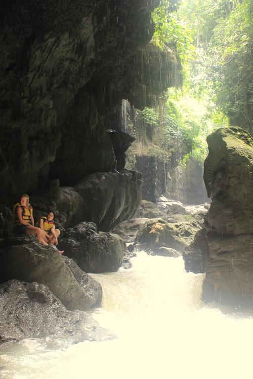 Sadati Home Stay Batukaras ภายนอก รูปภาพ