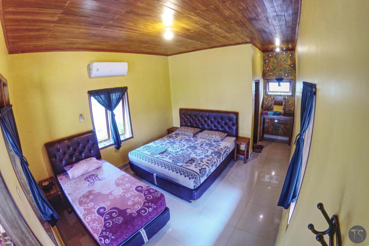 Sadati Home Stay Batukaras ภายนอก รูปภาพ