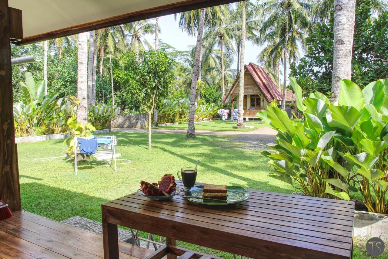 Sadati Home Stay Batukaras ภายนอก รูปภาพ