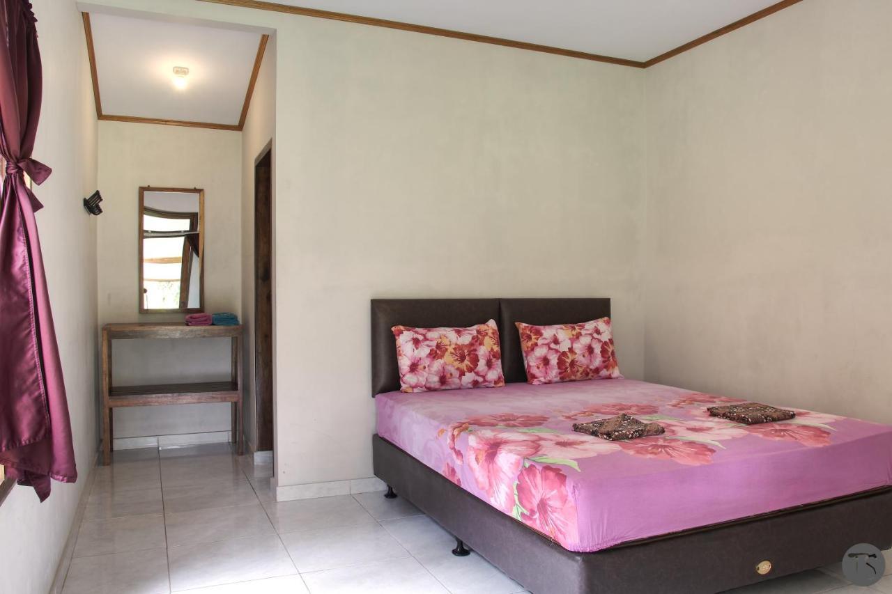 Sadati Home Stay Batukaras ภายนอก รูปภาพ
