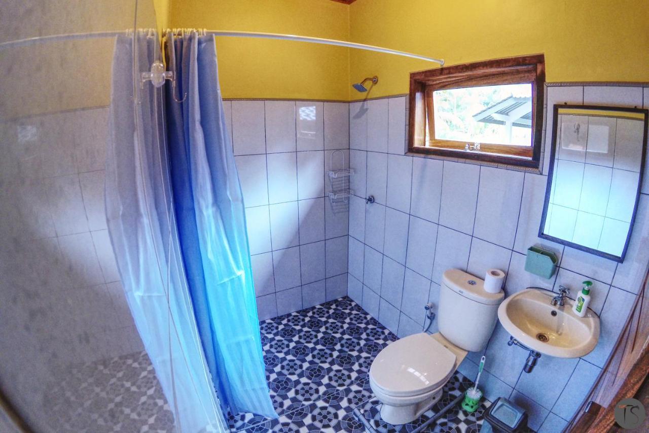 Sadati Home Stay Batukaras ภายนอก รูปภาพ